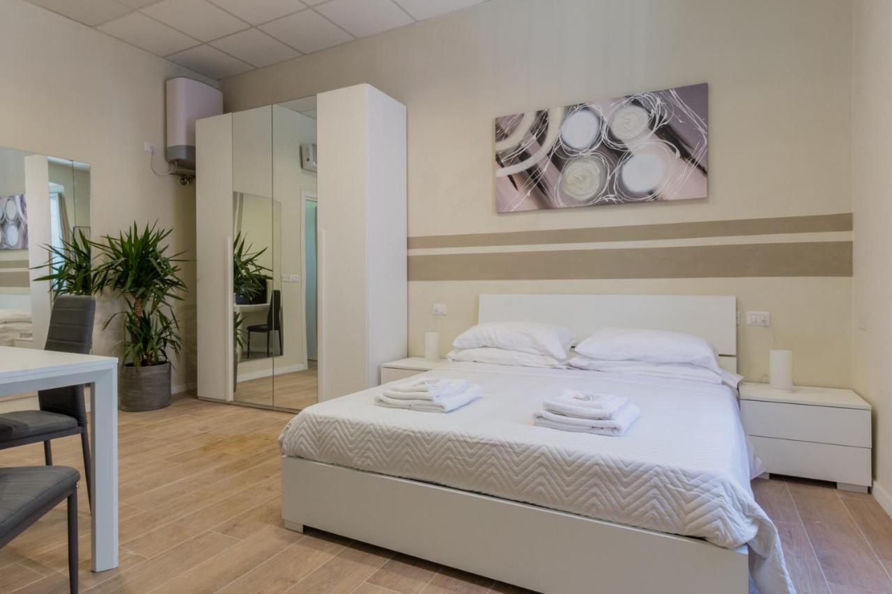 Center Rooms Πιατσέντζα Εξωτερικό φωτογραφία
