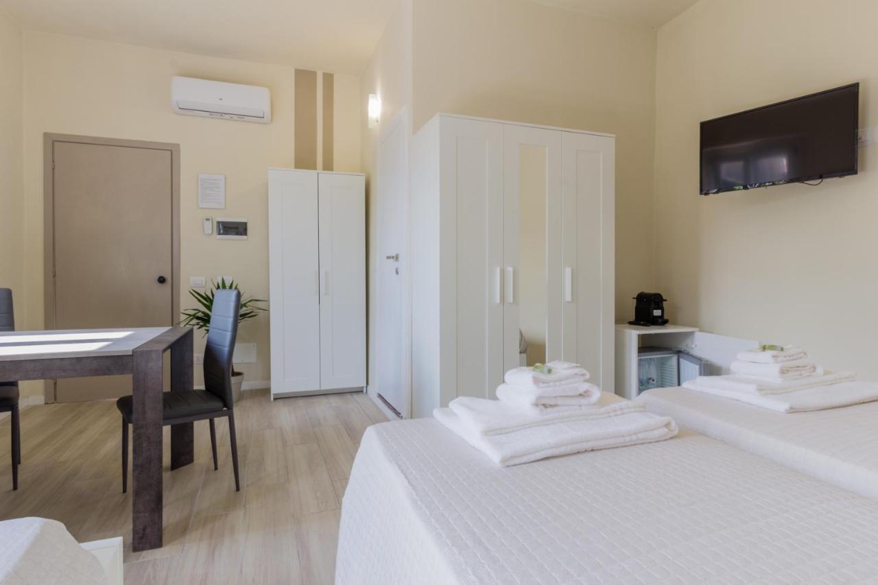 Center Rooms Πιατσέντζα Εξωτερικό φωτογραφία